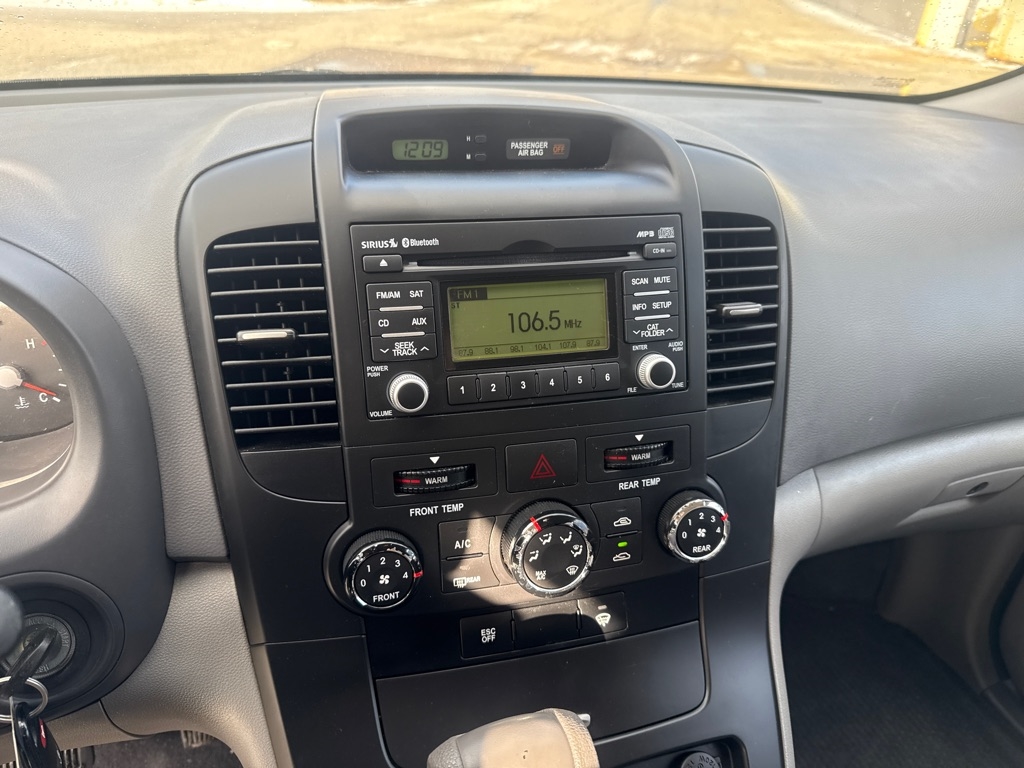 Kia Sedona LX LWB 2014