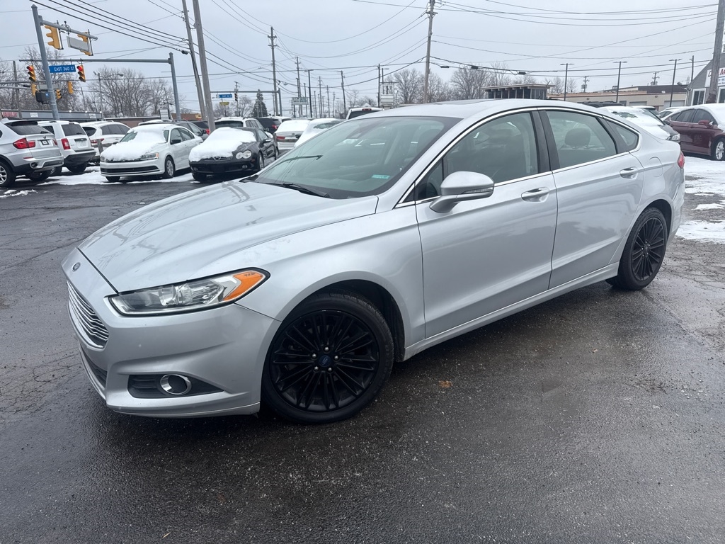 2014 Ford Fusion SE's photo