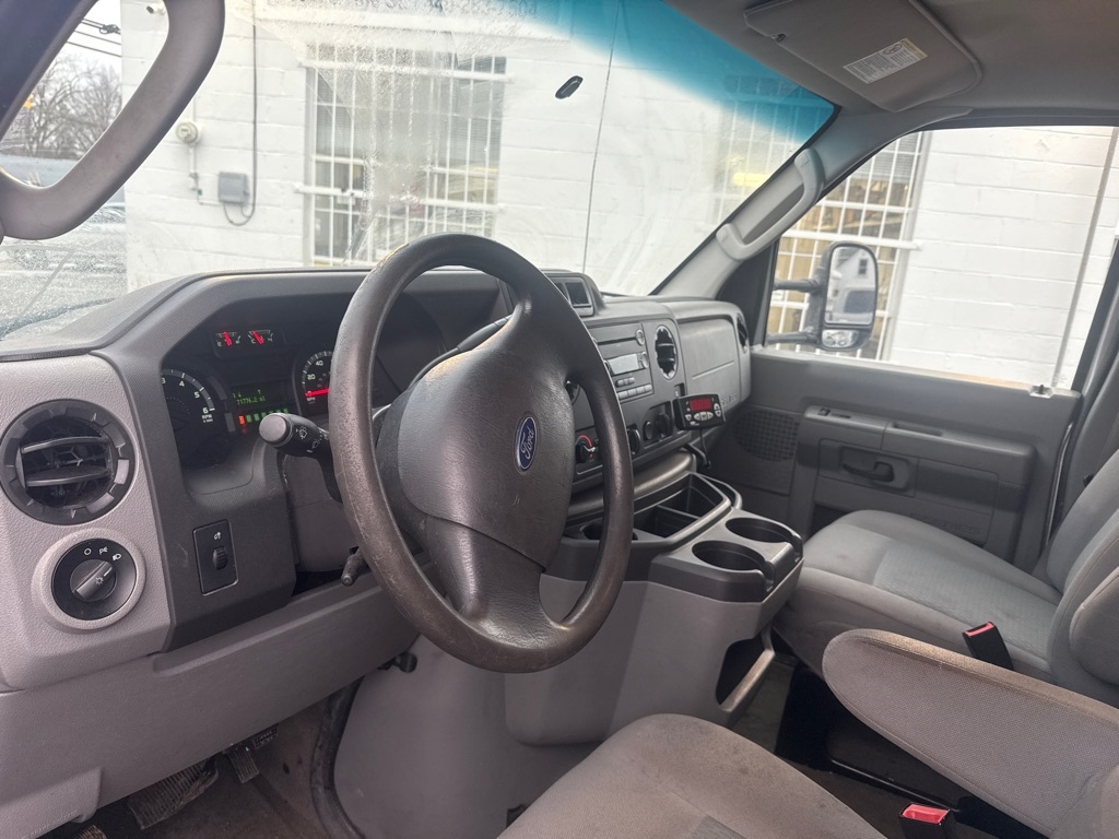 Ford Econoline E450 2017