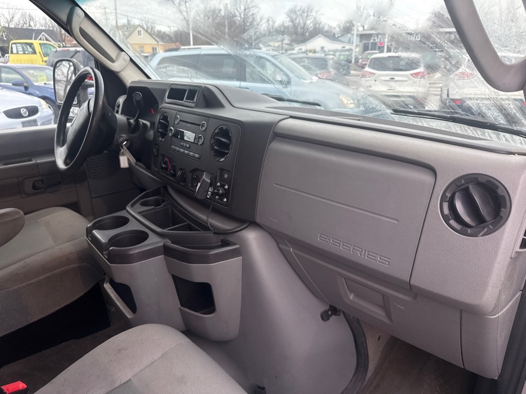 Ford Econoline E450 2017