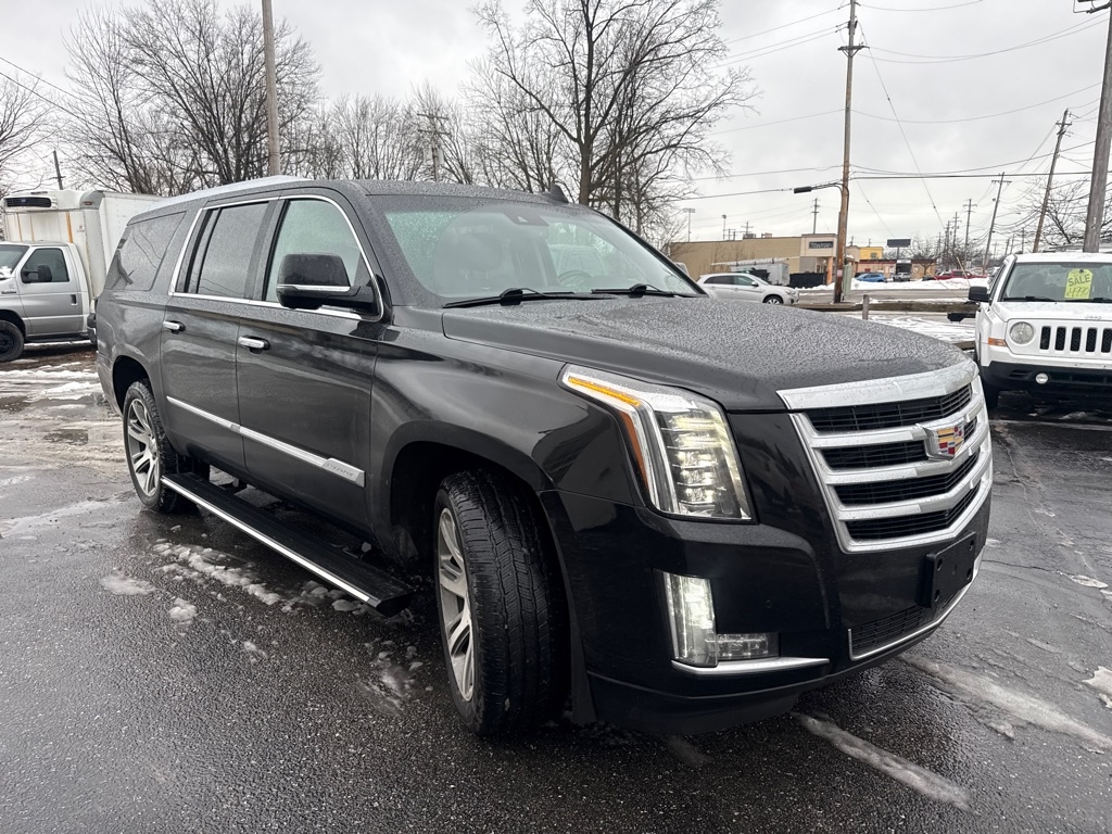 Cadillac Escalade ESV Premium 4WD 2016