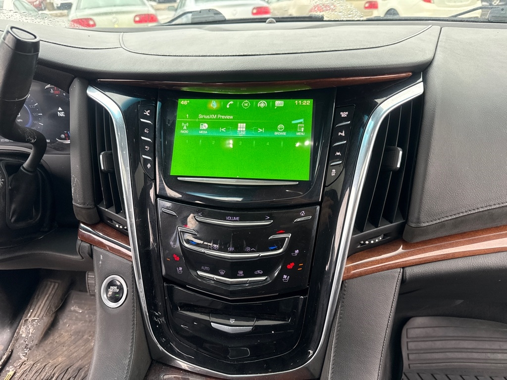 Cadillac Escalade ESV Premium 4WD 2016