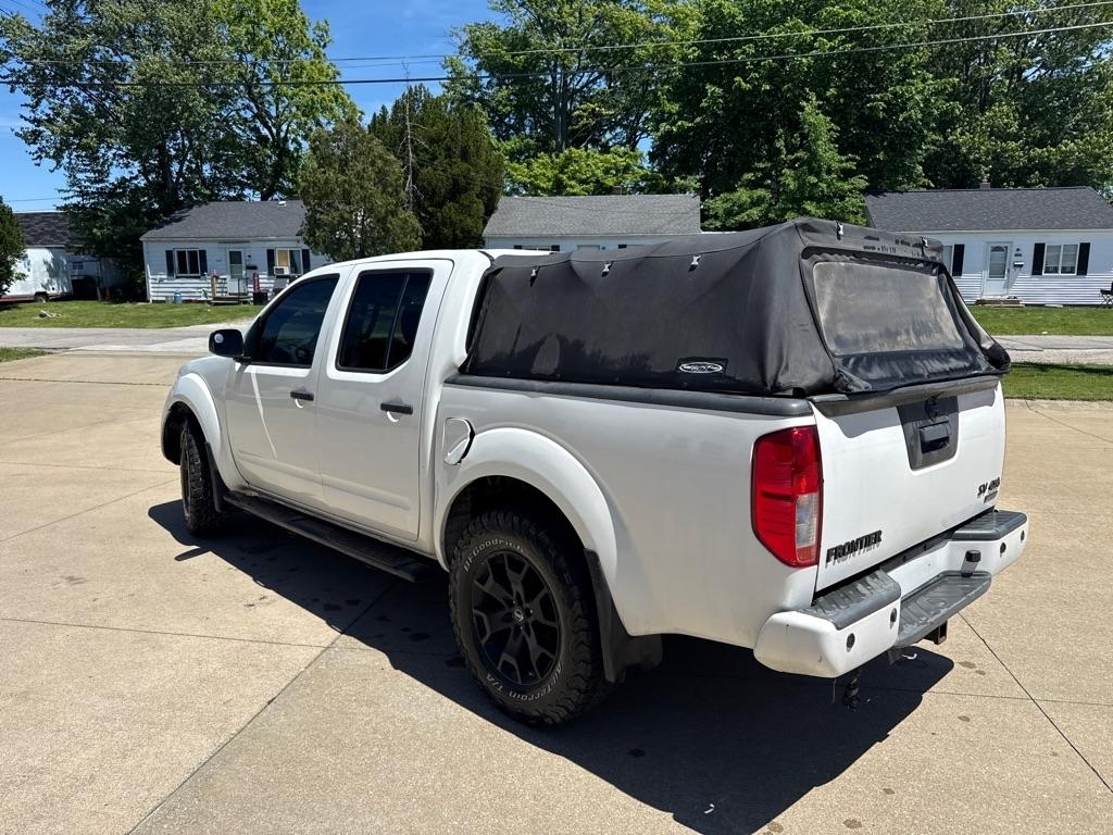 Nissan Frontier SL Crew Cab 5AT 4WD 2019