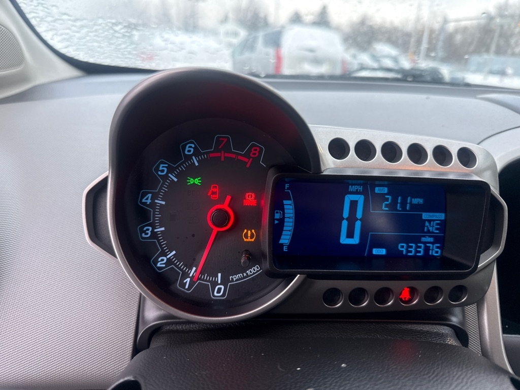 Chevrolet Sonic 1LT Sedan 2012