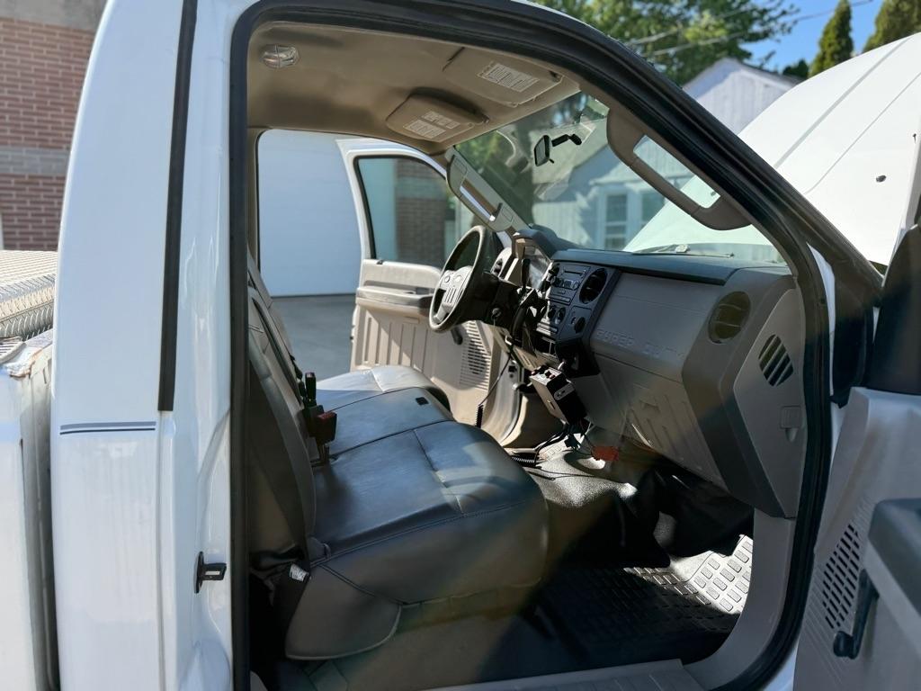 Ford F-350 SD XL 4WD 2009