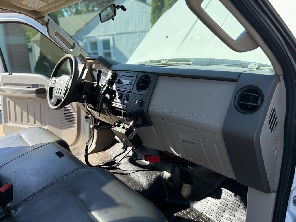 Ford F-350 SD XL 4WD 2009