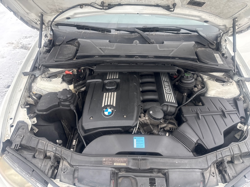 BMW 1-Series 128i Coupe 2011