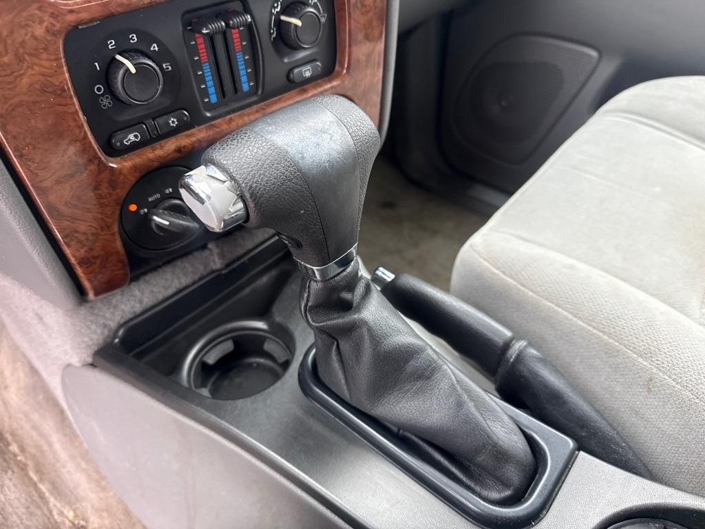 Isuzu Ascender 5-Passenger S 4WD 2008