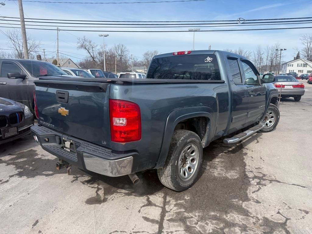 Chevrolet Silverado 1500 LS Extended Cab 2WD 2012