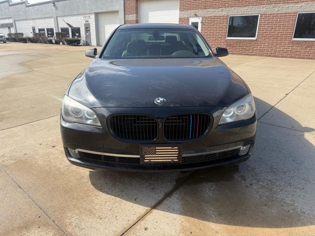 BMW 7-Series 750Li 2012