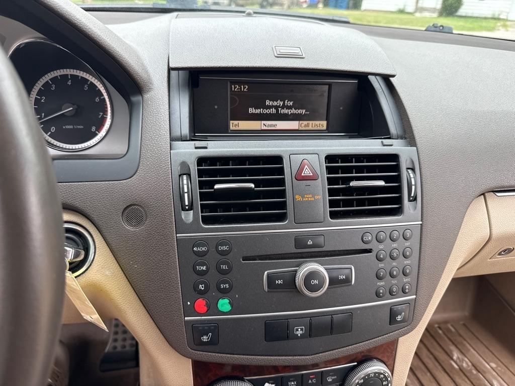 Mercedes-Benz C-Class C300 4MATIC Sport Sedan 2011
