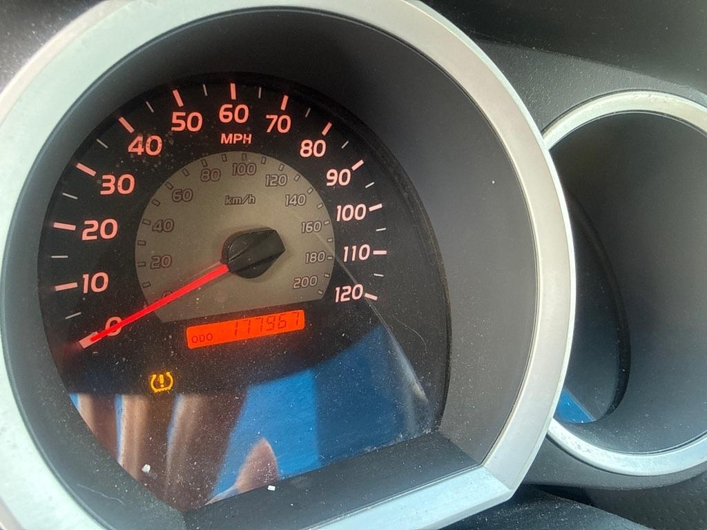 Toyota Tacoma PreRunner Double Cab V6 Auto 2WD 2009