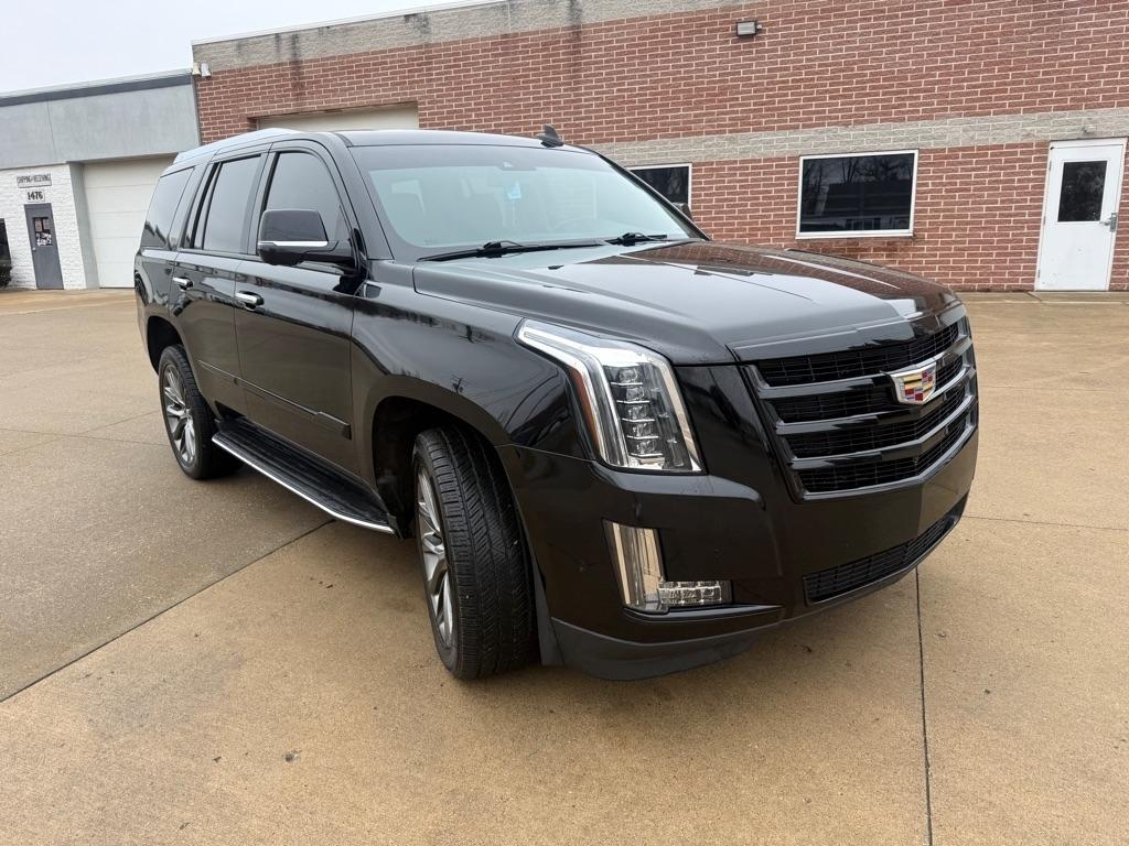 Cadillac Escalade Luxury 4WD 2020