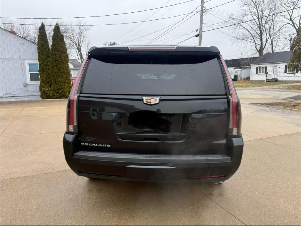 Cadillac Escalade Luxury 4WD 2020