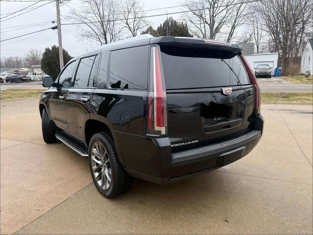 Cadillac Escalade Luxury 4WD 2020