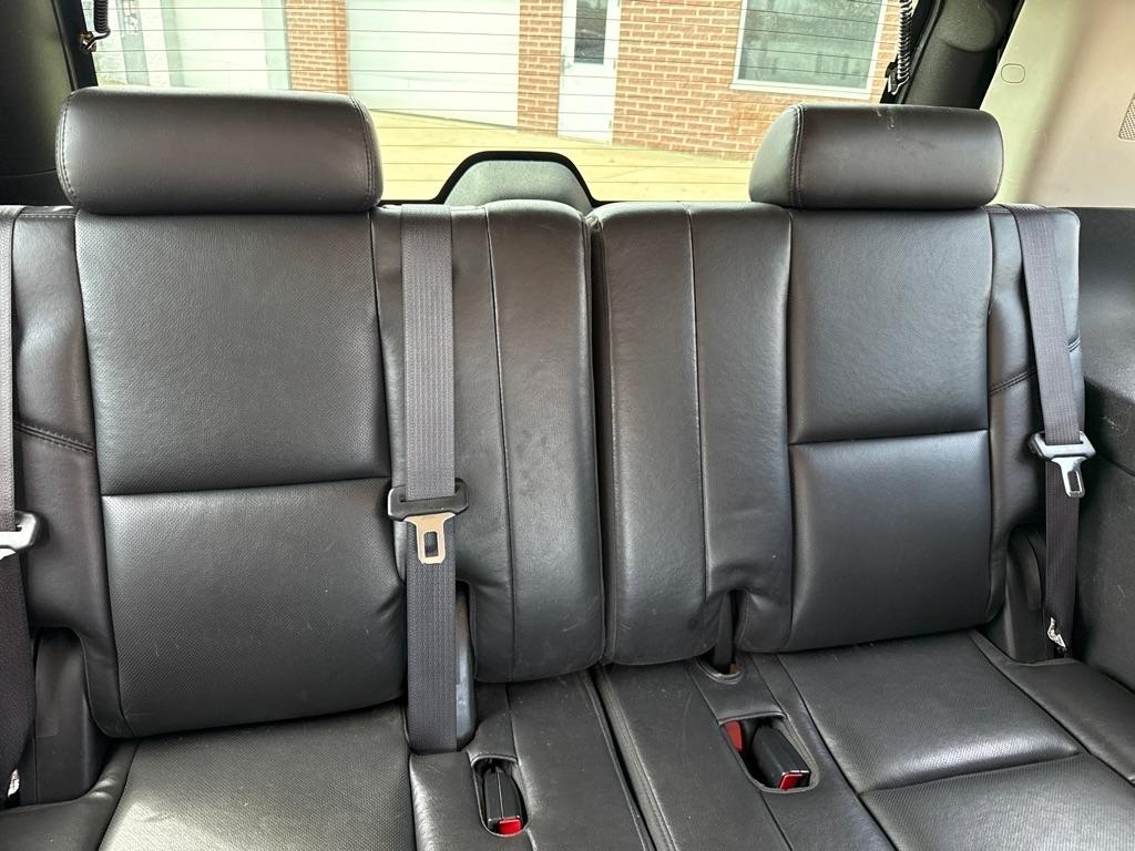 Cadillac Escalade  2010