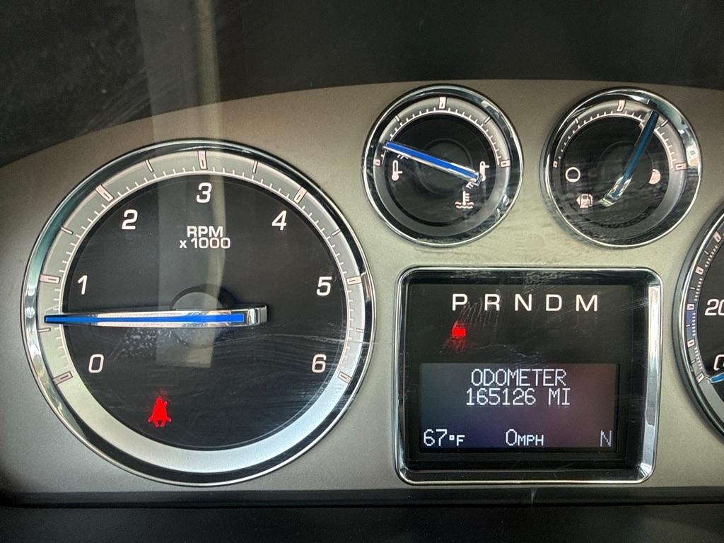 Cadillac Escalade  2010