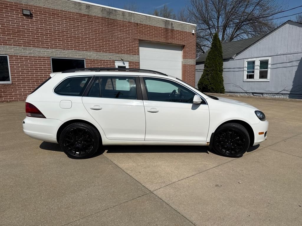 Volkswagen Jetta SportWagen 2.0L TDI 2013