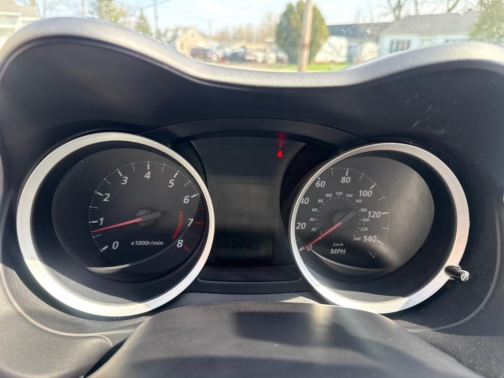 Mitsubishi Lancer ES 2011