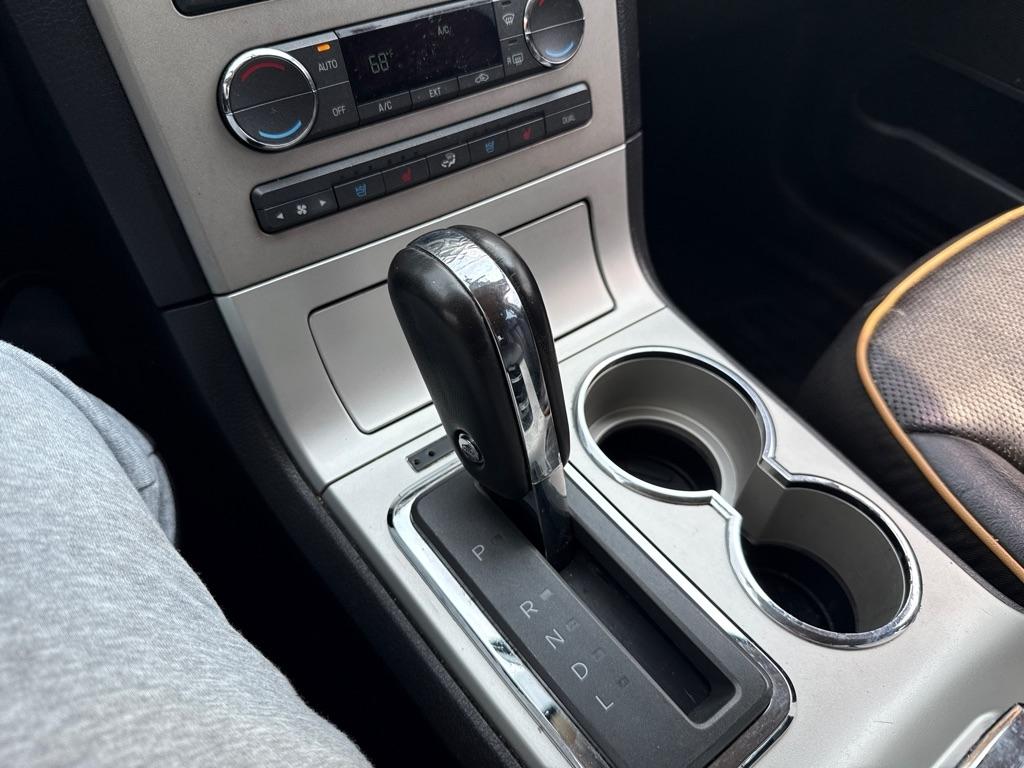 Lincoln MKX  2010