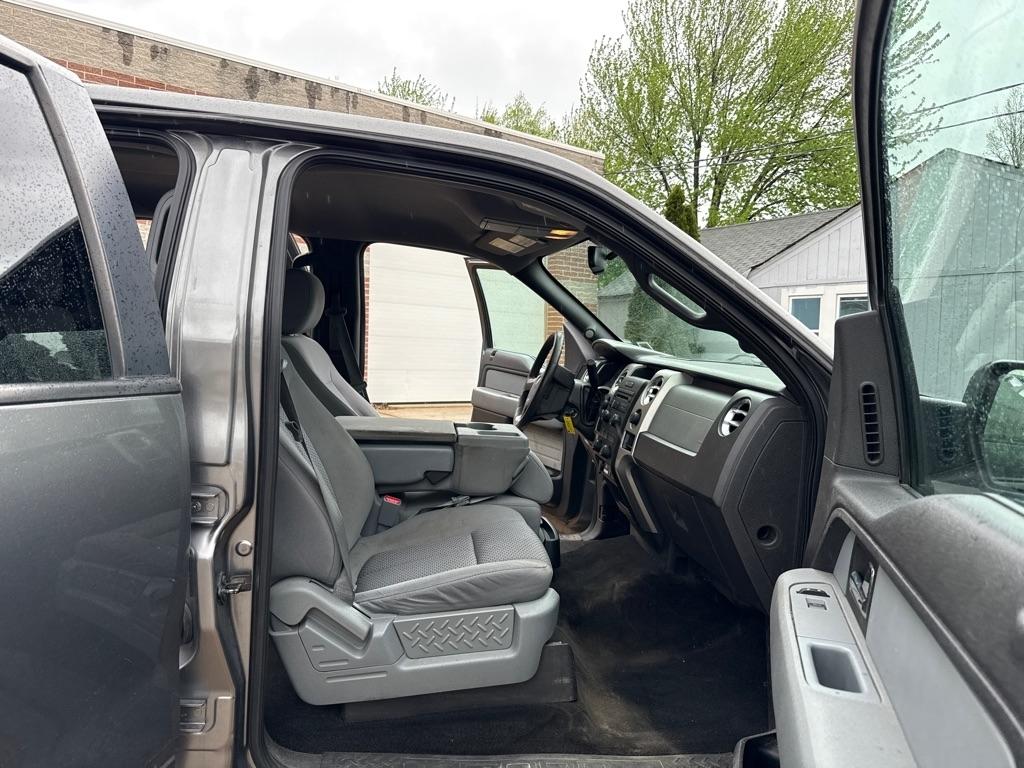 Ford F-150 XL SuperCrew 5.5-ft. Bed 4WD 2013