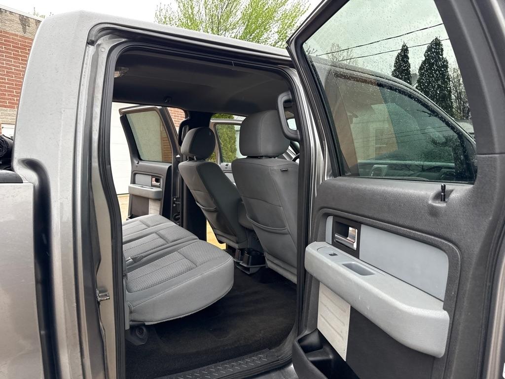 Ford F-150 XL SuperCrew 5.5-ft. Bed 4WD 2013