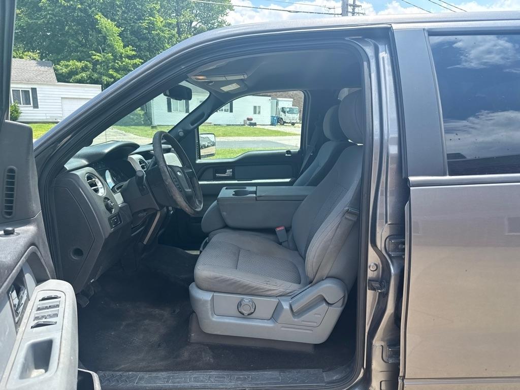 Ford F-150 XL SuperCrew 5.5-ft. Bed 4WD 2013