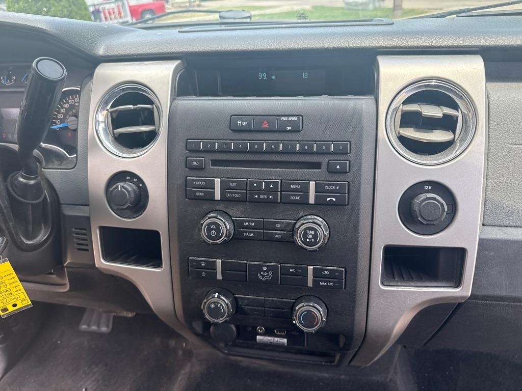 Ford F-150 XL SuperCrew 5.5-ft. Bed 4WD 2013
