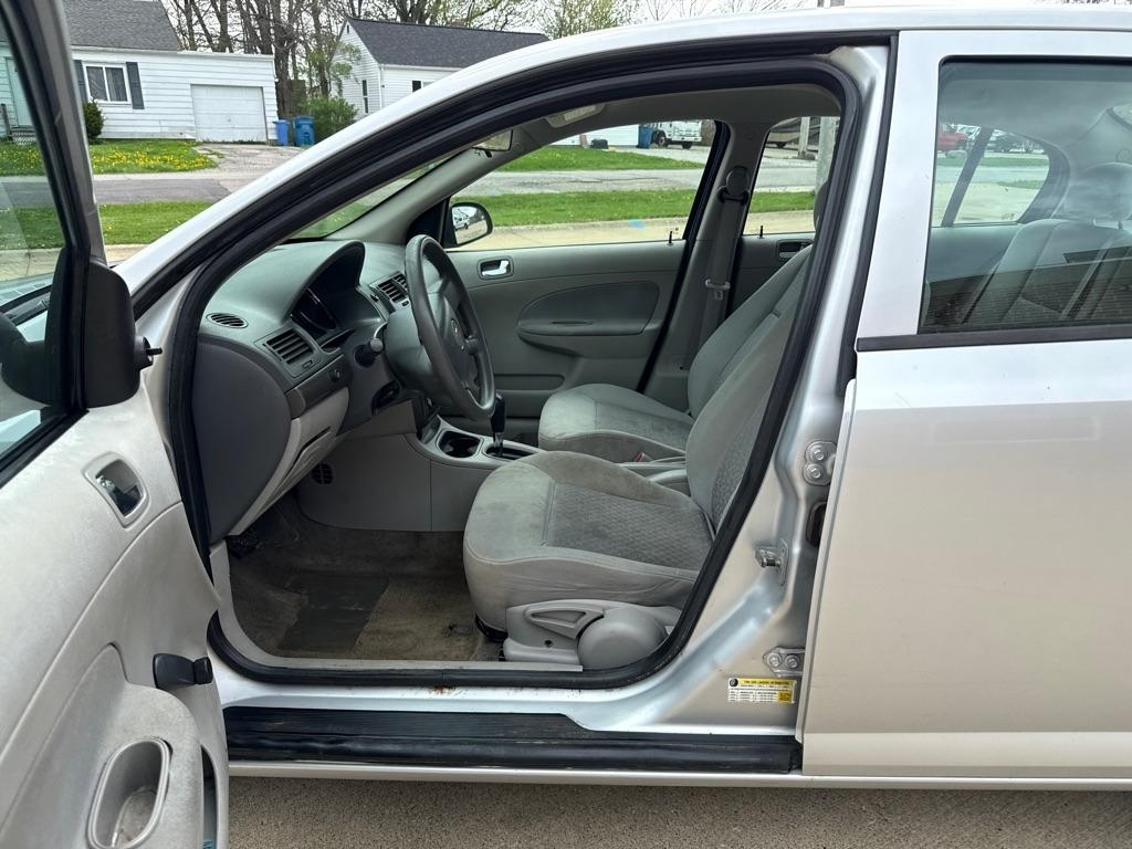 Chevrolet Cobalt LS Sedan 2006