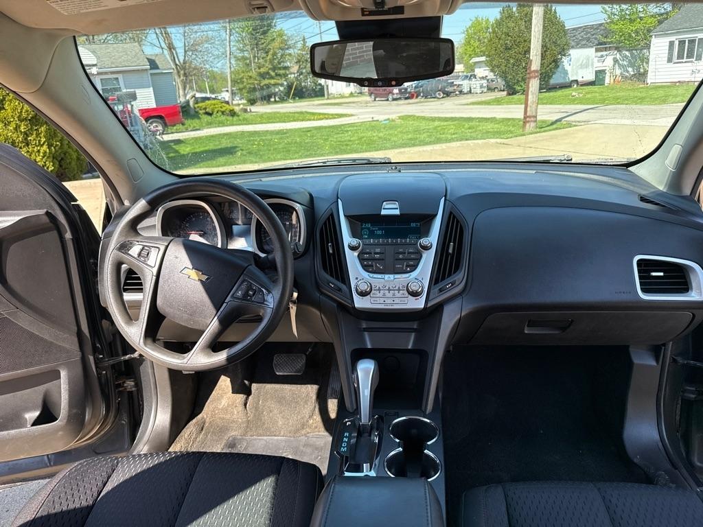 Chevrolet Equinox LS 2WD 2013