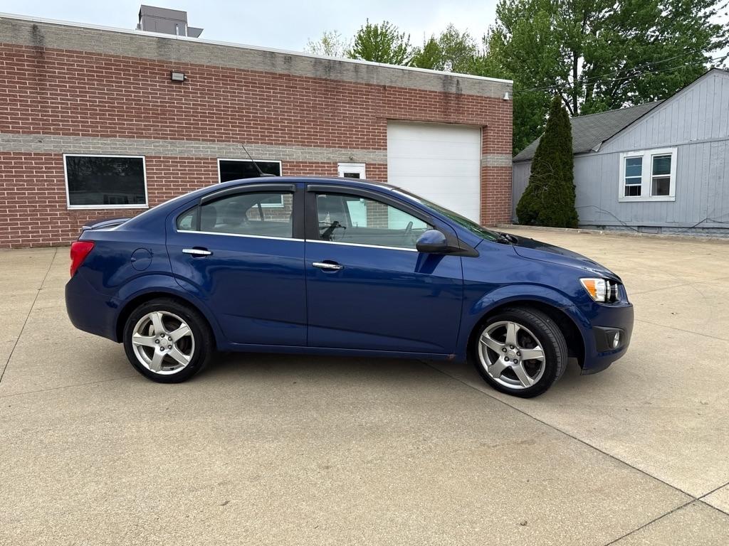 Chevrolet Sonic LTZ Auto Sedan 2013