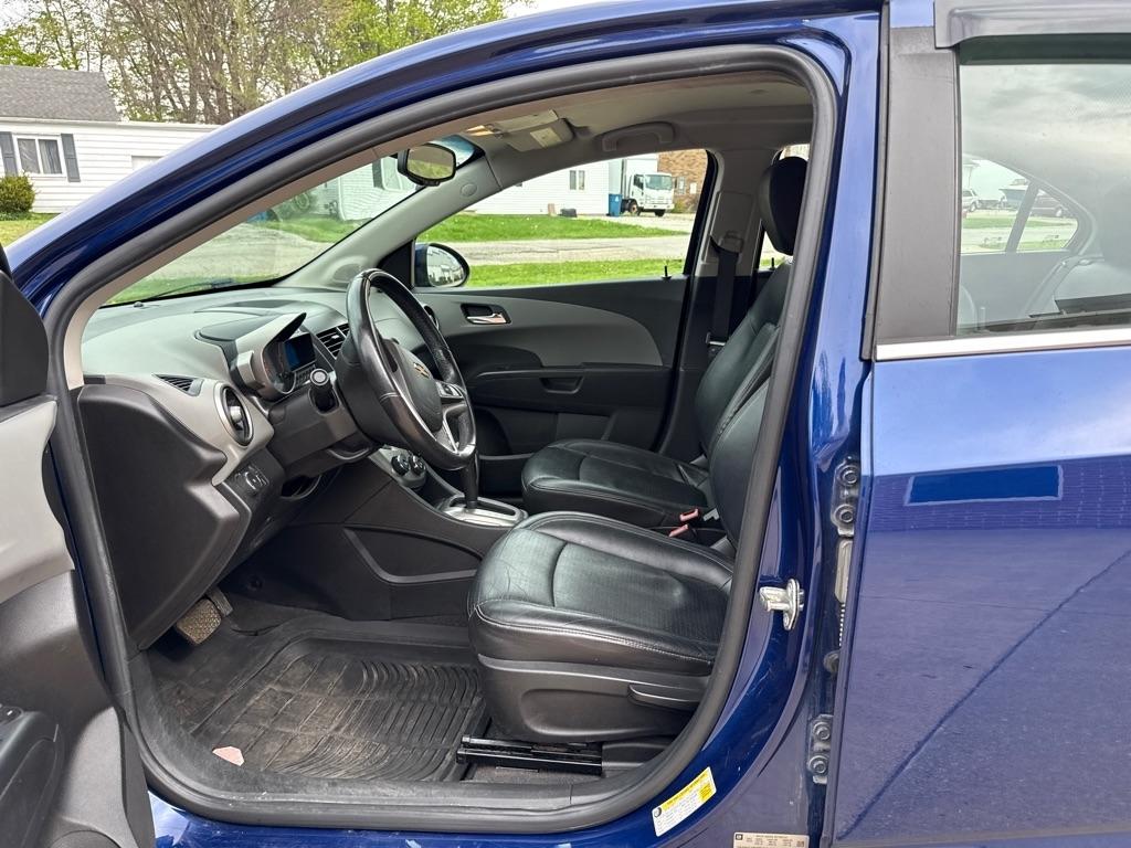 Chevrolet Sonic LTZ Auto Sedan 2013