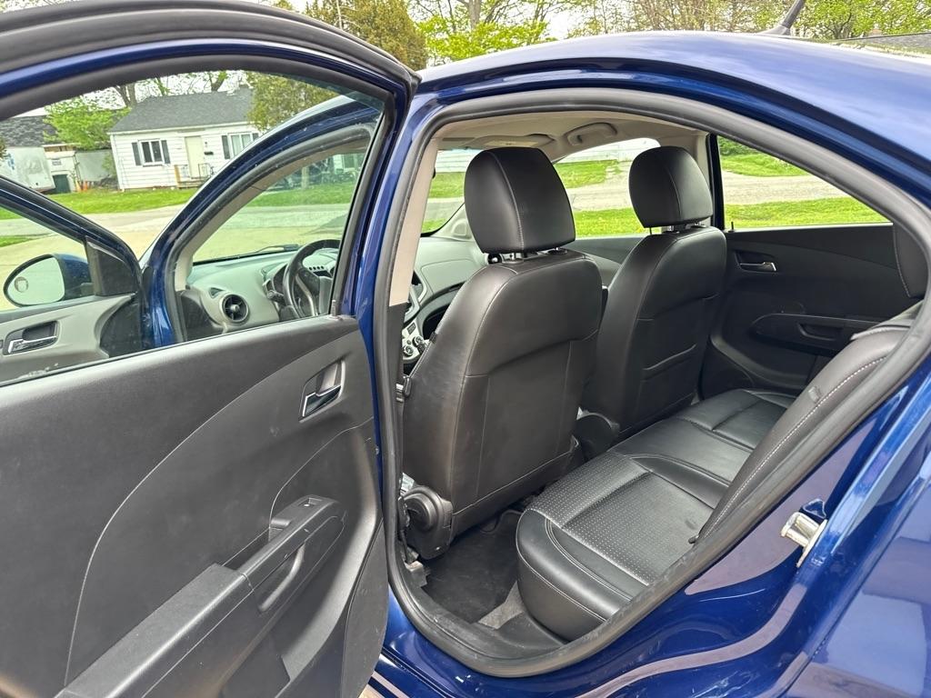 Chevrolet Sonic LTZ Auto Sedan 2013