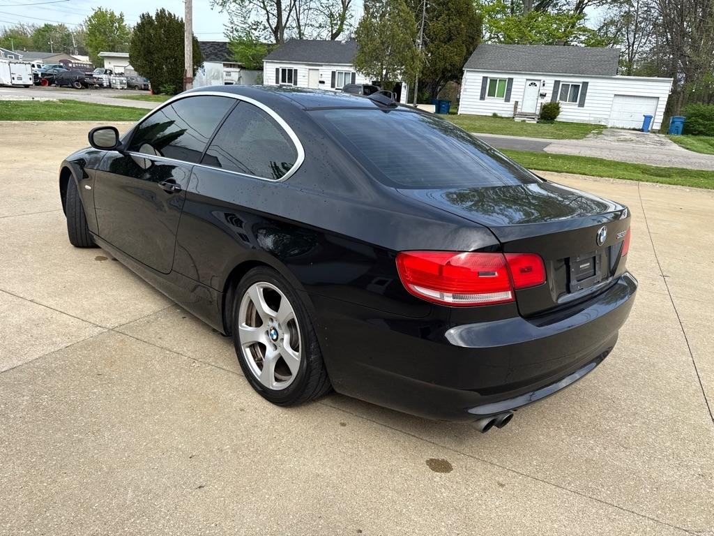 BMW 3-Series 328i Coupe 2010
