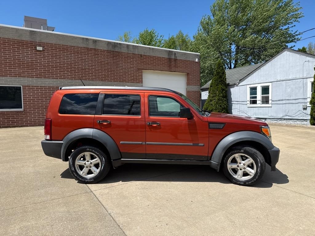 Dodge Nitro SXT 4WD 2007