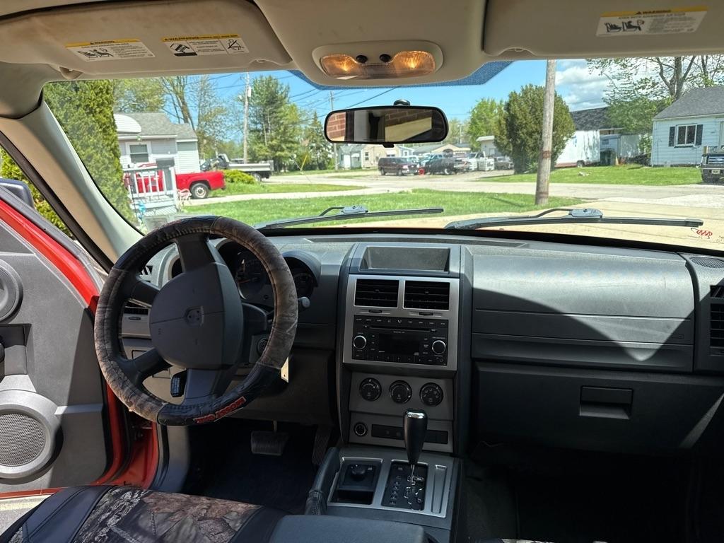 Dodge Nitro SXT 4WD 2007