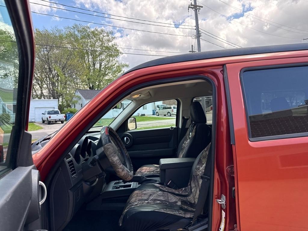 Dodge Nitro SXT 4WD 2007