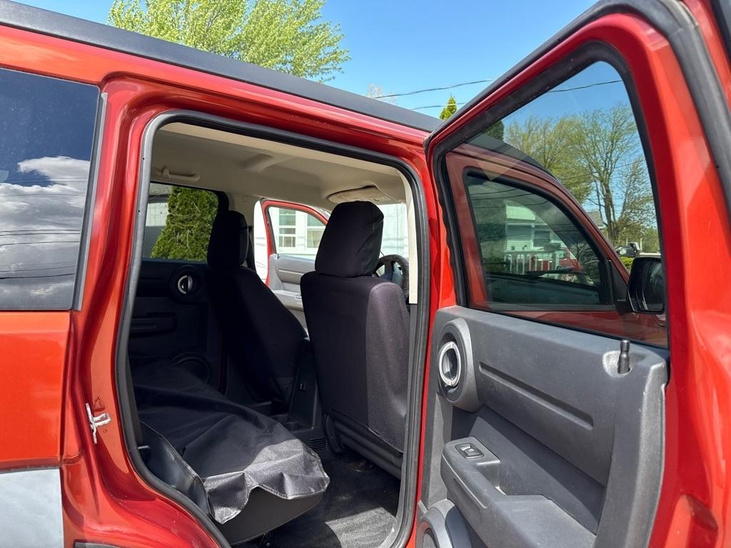 Dodge Nitro SXT 4WD 2007