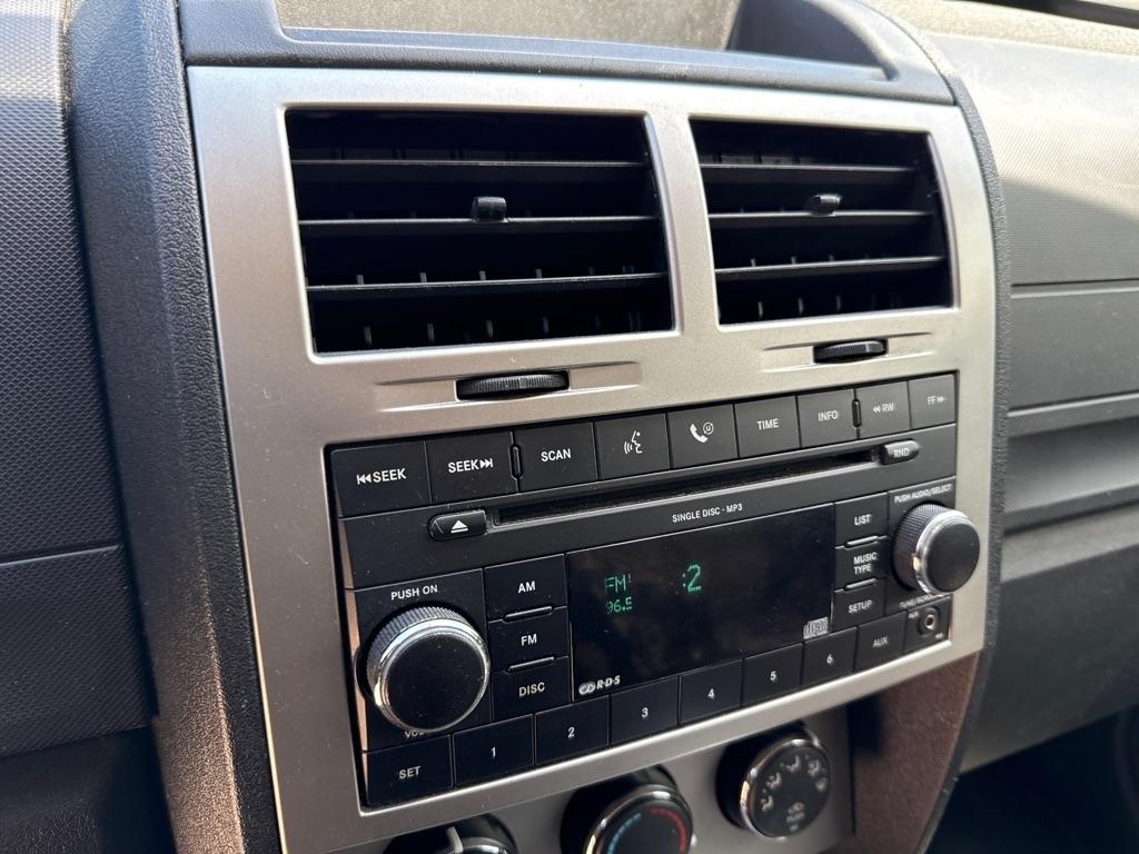 Dodge Nitro SXT 4WD 2007