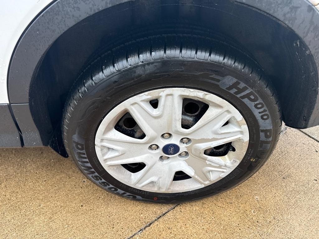 Ford Escape S FWD 2014