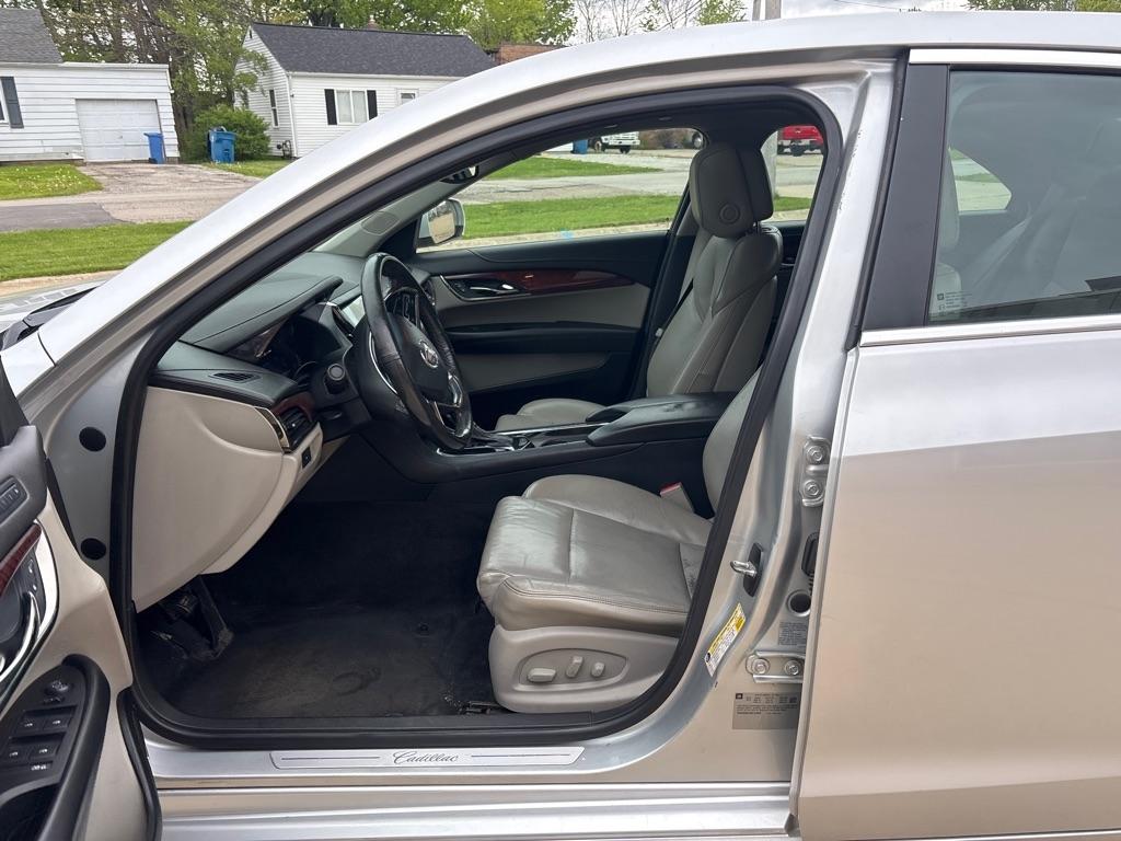 Cadillac ATS 2.0L Luxury AWD 2013