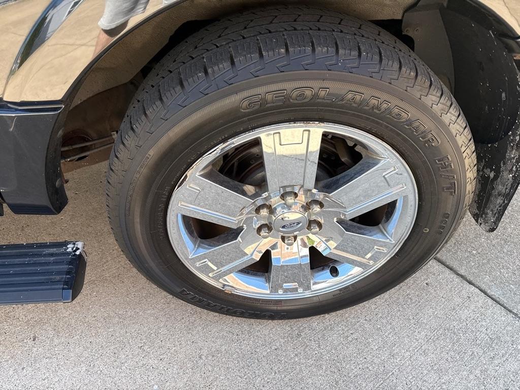 Ford Expedition EL Limited 4WD 2010