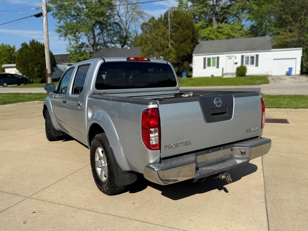 Nissan Frontier SE Crew Cab 4WD 2010