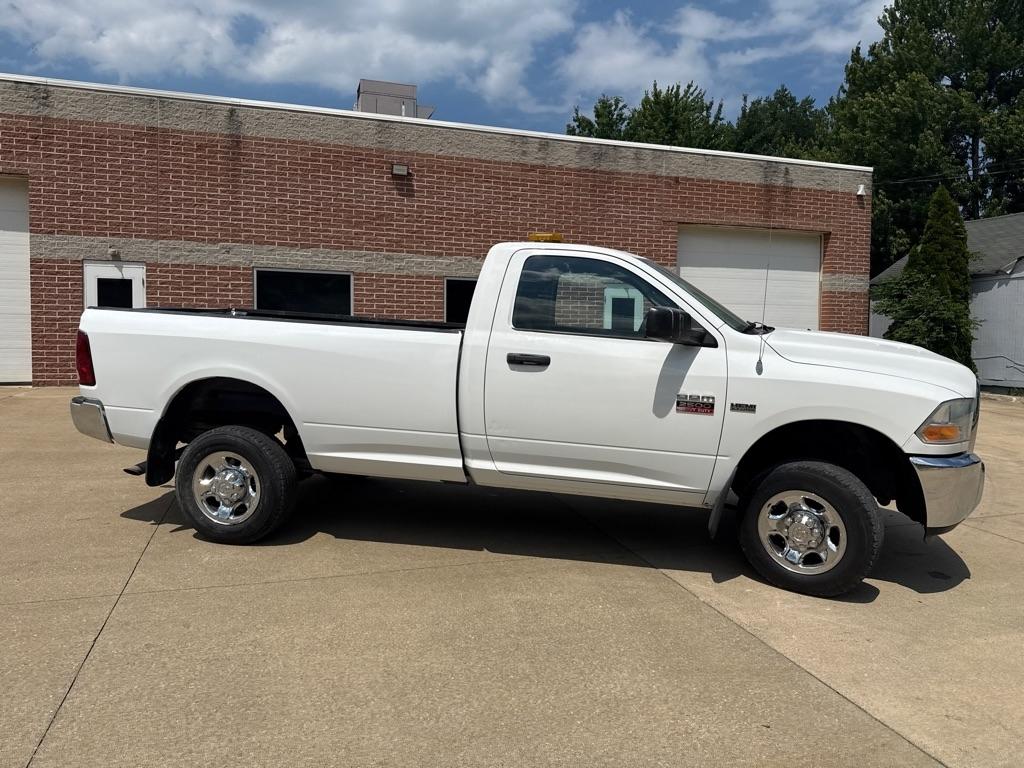 RAM 2500 ST 4WD 2012