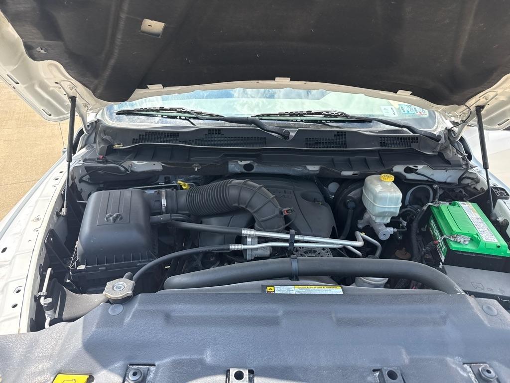 RAM 2500 ST 4WD 2012