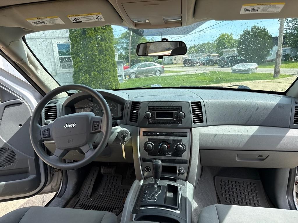 Jeep Grand Cherokee Laredo 4WD 2006