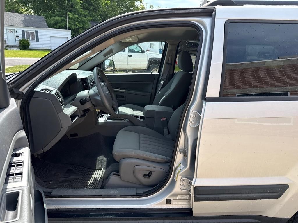 Jeep Grand Cherokee Laredo 4WD 2006