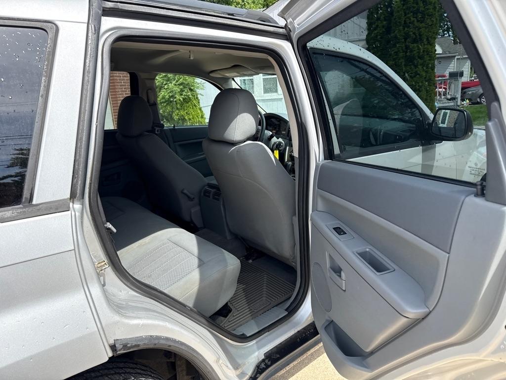 Jeep Grand Cherokee Laredo 4WD 2006