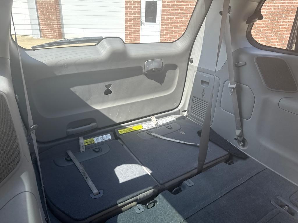 Kia Sedona LX LWB 2012