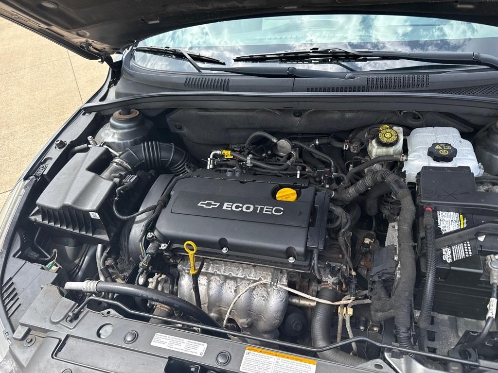 Chevrolet Cruze LS Auto 2013